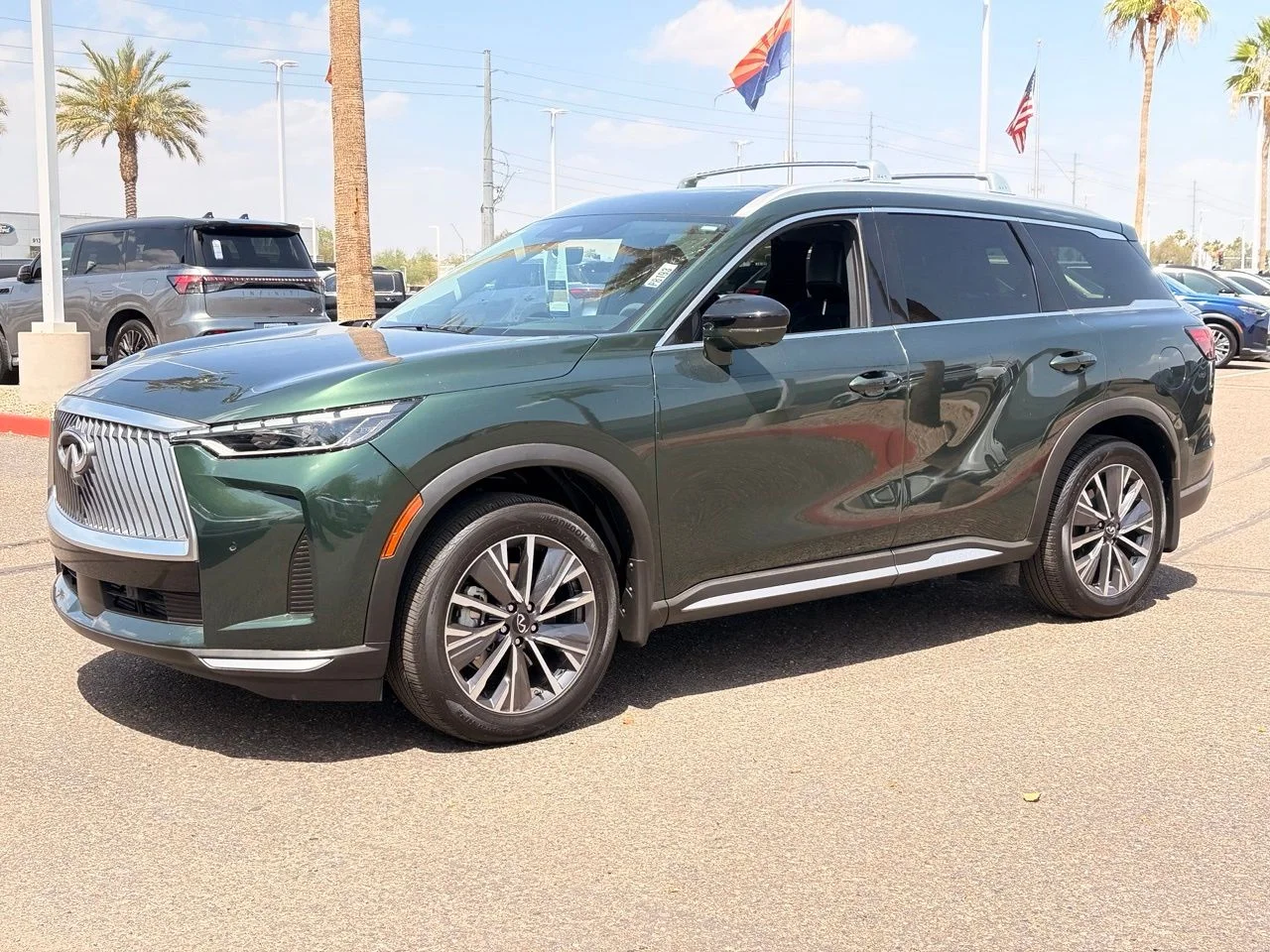 2026 INFINITI QX60 LUXE's photo