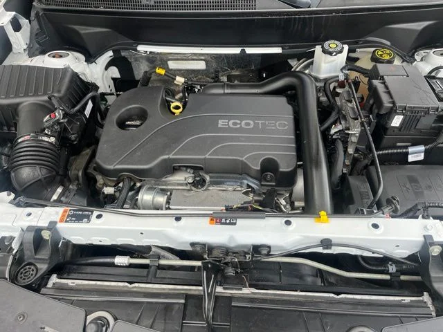 Used 2022 White Chevrolet LS image 23