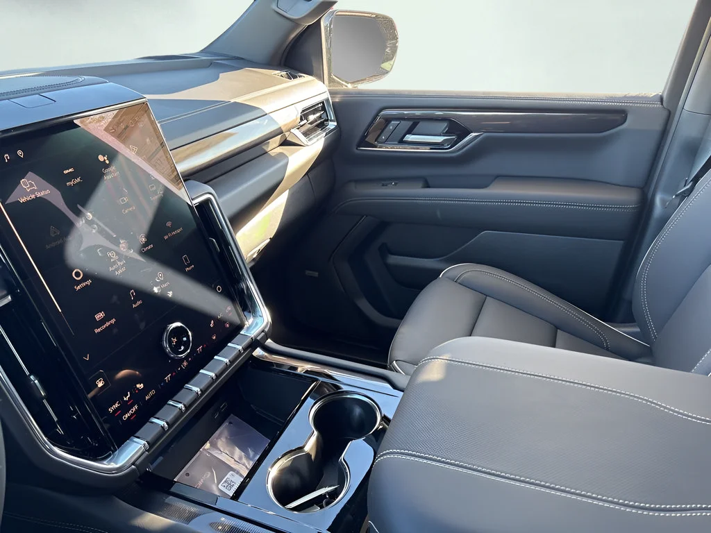 2026 GMC Yukon Elevation - Photo 29
