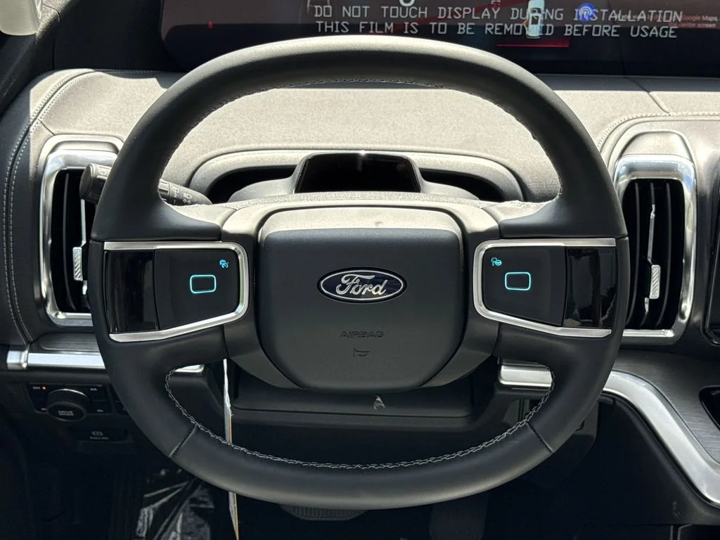 New 2026 Gray Ford Platinum image 26