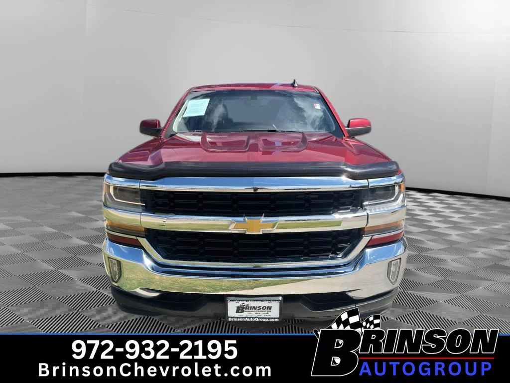 Used 2018 CAJUN RED TINTCOAT Chevrolet LT image 2