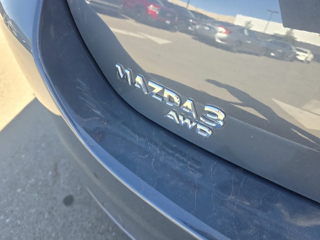 Used 2025 Polymetal Gray Metallic Mazda 2.5 S Carbon Edition image 10