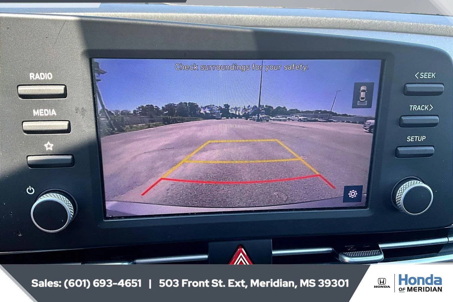 Used 2022 Fluid Metal Hyundai SEL image 15