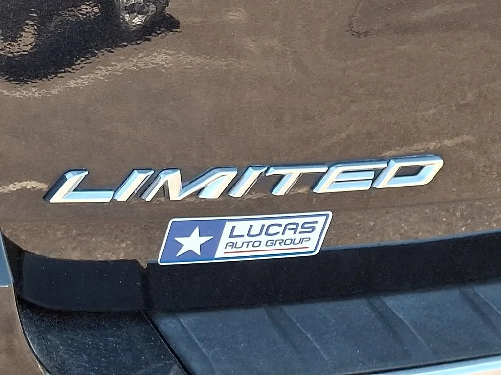 Used 2020 Black Ford Limited image 32