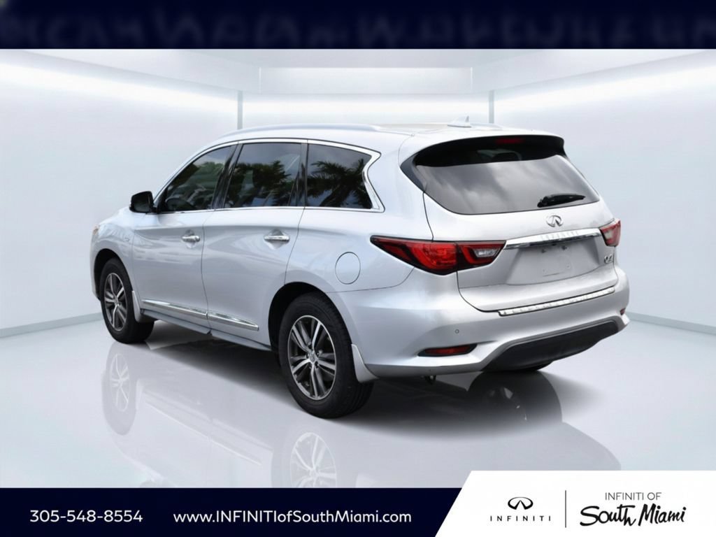 Certified Used 2019 Liquid Platinum INFINITI LUXE image 6