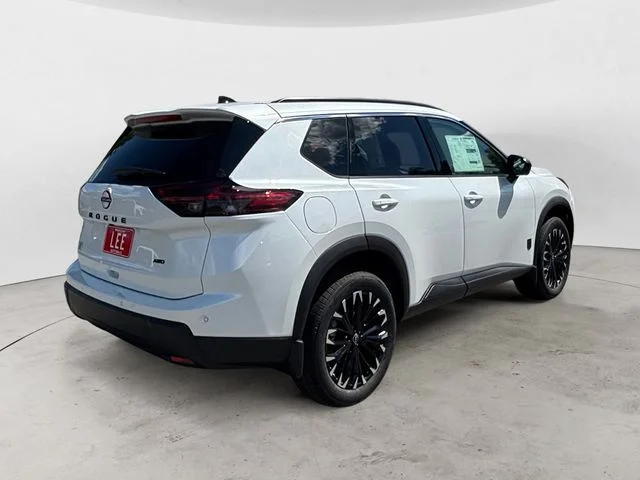 New 2026 Everest White Pearl Tricoat Nissan Dark Armor image 6