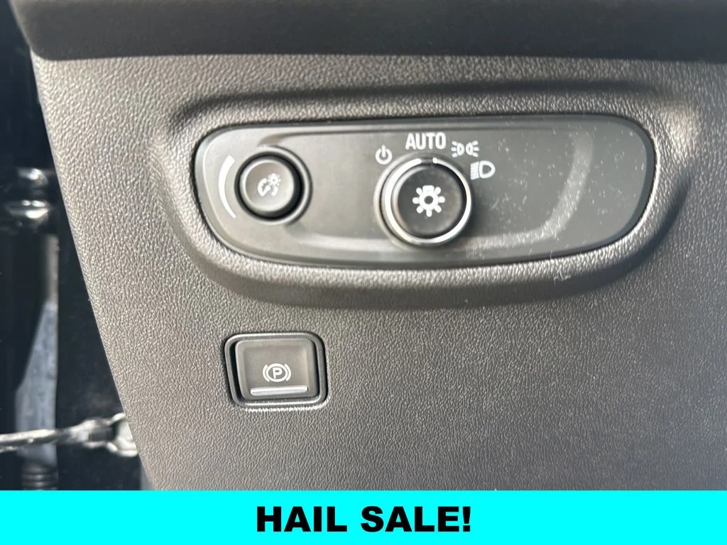 Used 2023 Black GMC SLE image 18