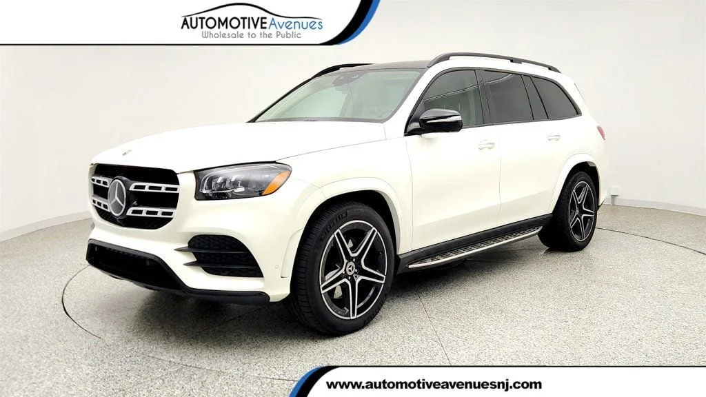 Used 2021 designo Diamond White Bright Mercedes-Benz GLS 580 4MATIC® SUV w/ Driver Assist Pkg Plus & Night Pkg image 1