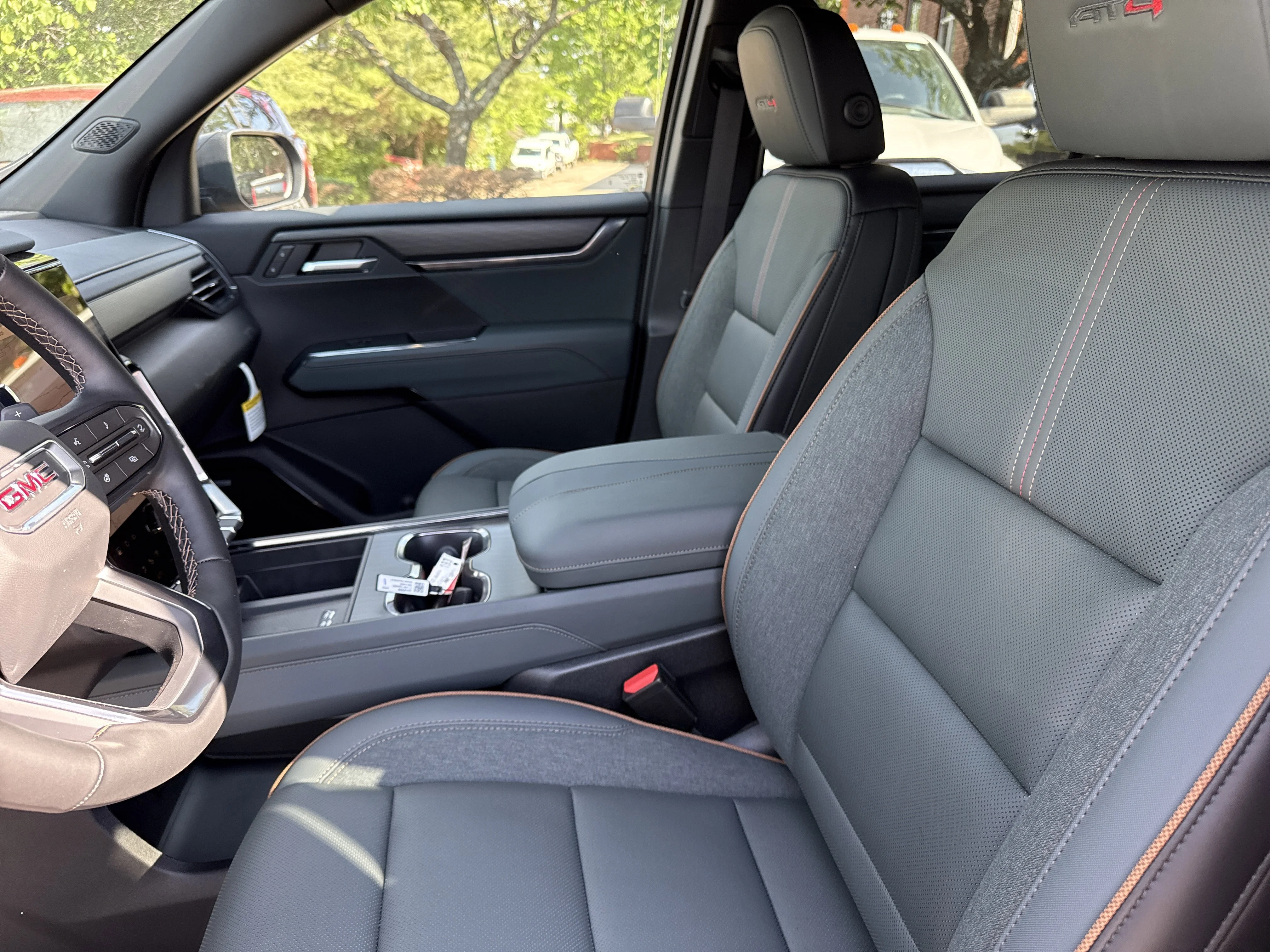 New 2026 Ebony Twilight Metallic GMC AWD AT4 image 4