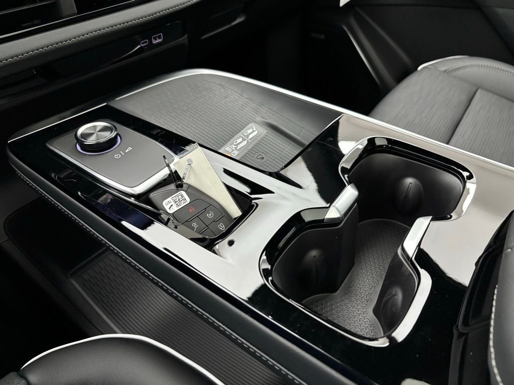 New 2026 Summit White Buick Sport Touring image 31