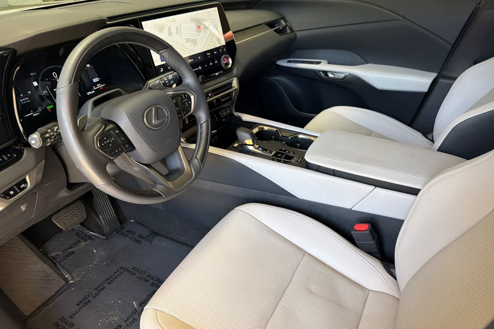 2026 Lexus RX Hybrid 350h - Photo 11
