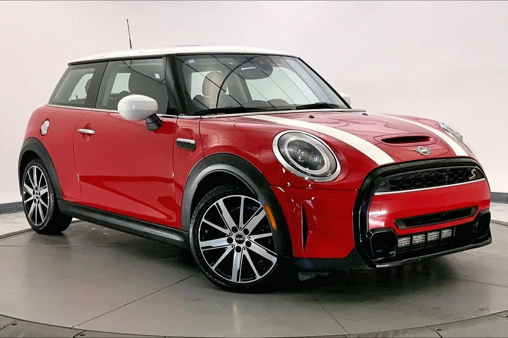 2023 MINI 3 Door S