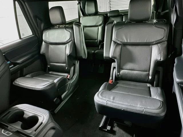 New 2027 Ford Expedition Max Platinum