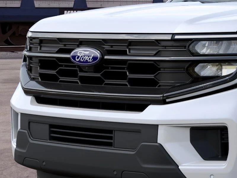 New 2027 Star White Metallic Tri-Coat Ford MAX Active image 17