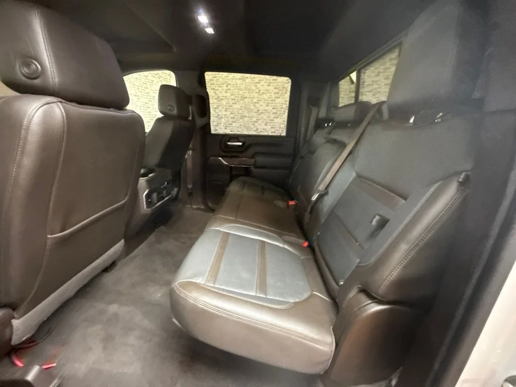 Used 2020 White Frost Tricoat GMC Denali image 13