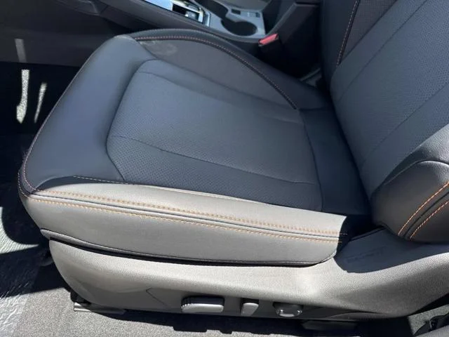 New 2026 CRYSTAL WHITE PEARL Subaru Limited Hybrid image 69