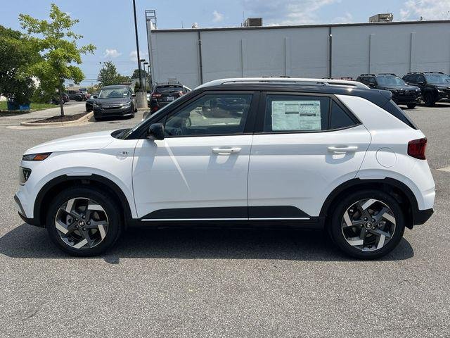 New 2026 White Hyundai SEL w/Two-Tone Roof image 10
