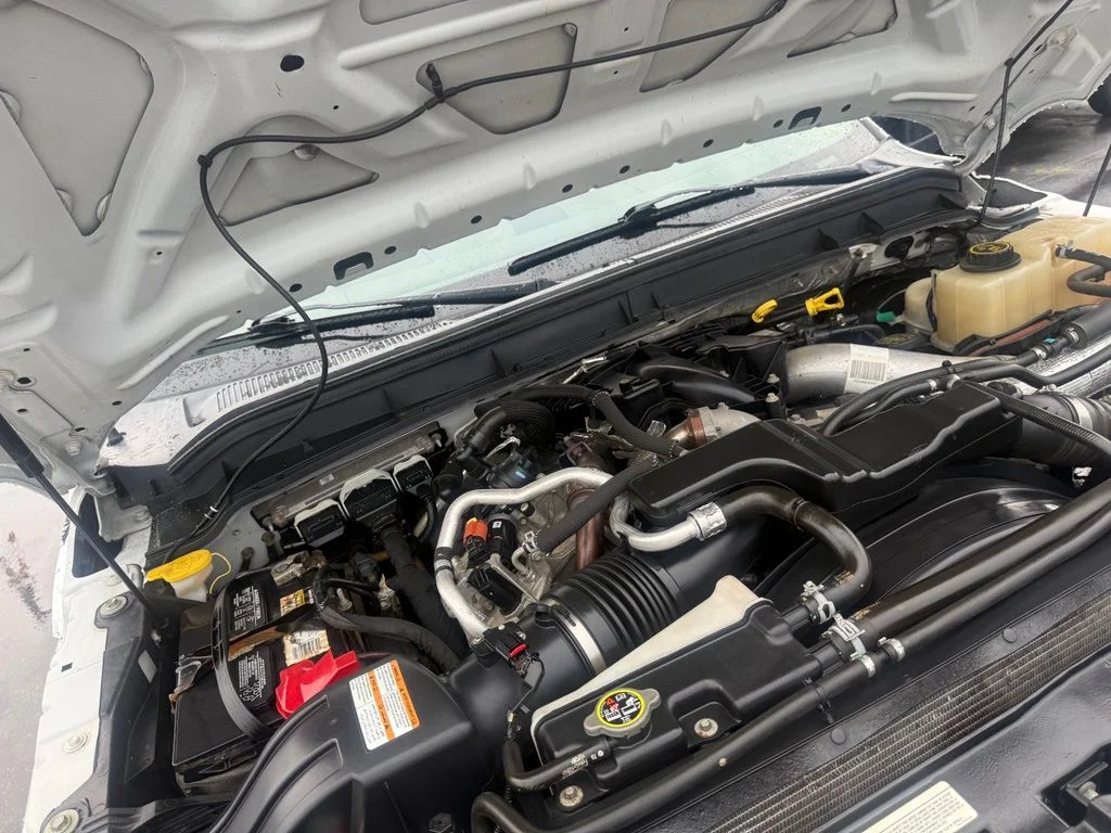 Used 2016 Oxford White Ford Lariat image 76