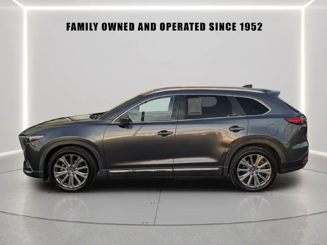 Used 2021 Gray Mazda Signature image 3