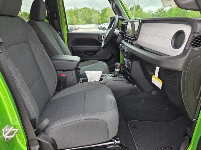 New 2026 Mojito Exterior Paint Jeep Sport S image 14