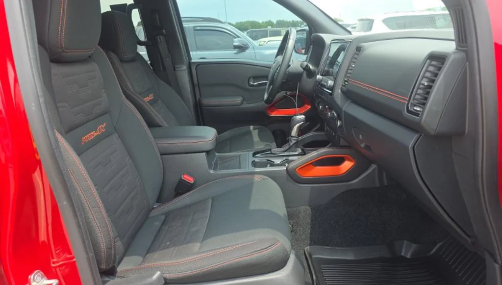Used 2022 Red Nissan PRO-4X image 6