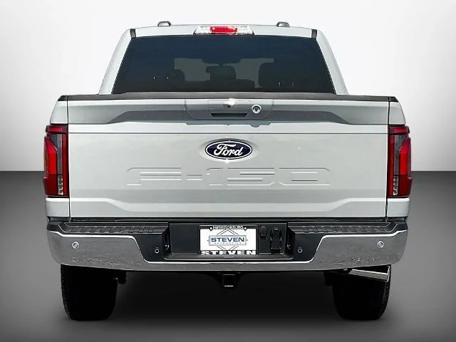 New 2026 Avalanche Ford Lariat® image 39