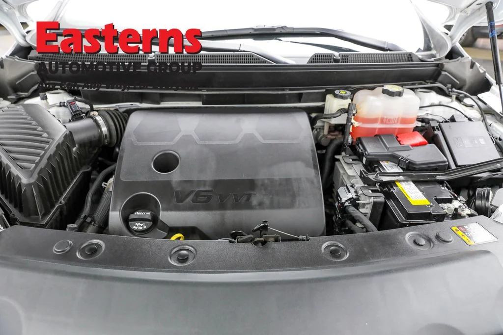 Used 2024 White Buick Premium Group image 7