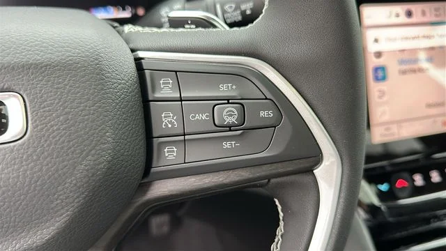 New 2026 White Jeep Altitude image 14