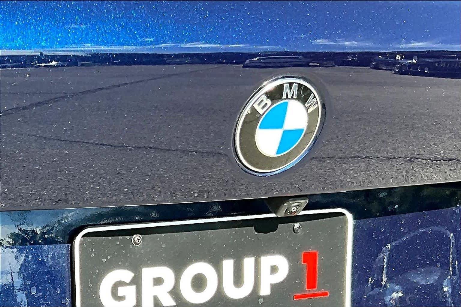 Used 2026 Tanzanite Blue II Metallic BMW sDrive40i image 9