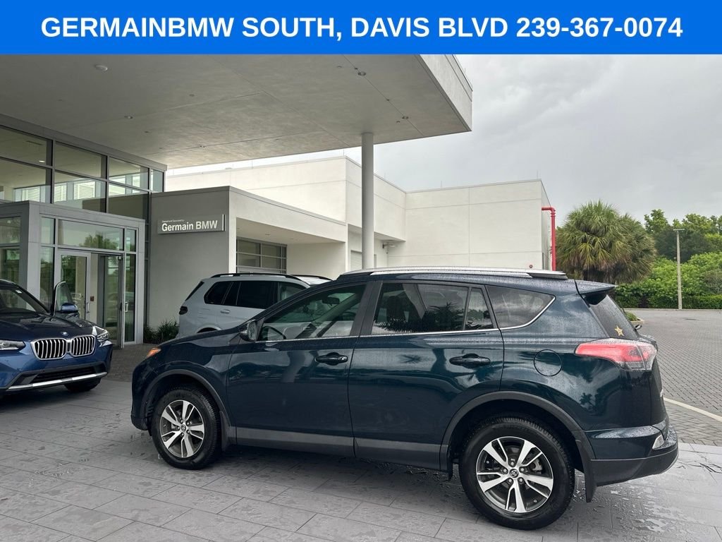 Used 2018 Aqua Toyota XLE image 7