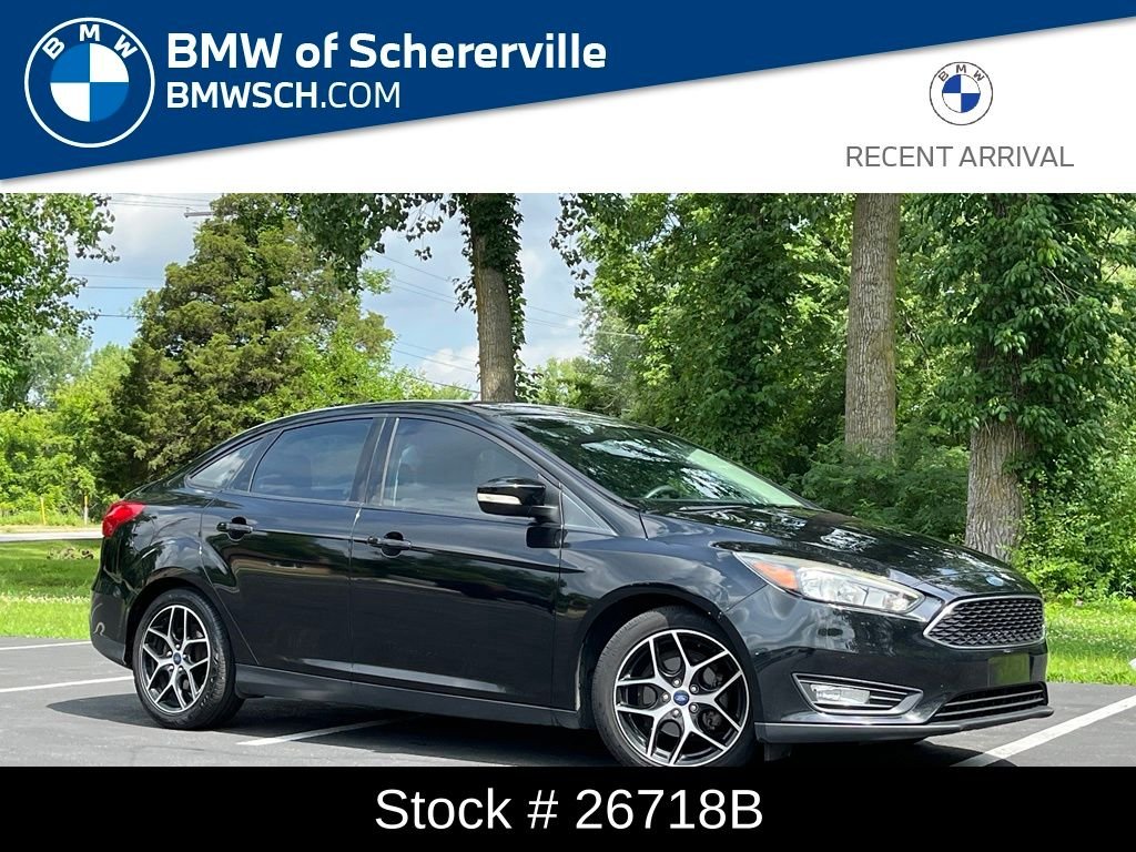 Used 2017 Black Ford SEL image 1