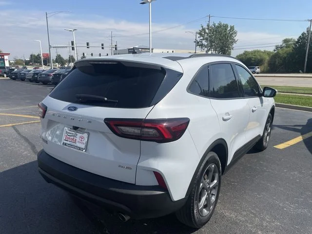2025 Ford Escape ST-Line Select - Photo 34