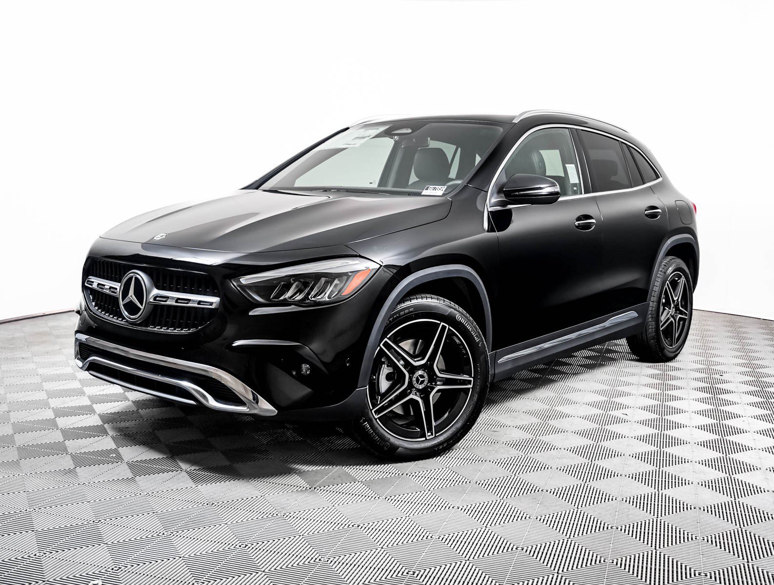 New 2026 Night Black Mercedes-Benz GLA 250 image 1