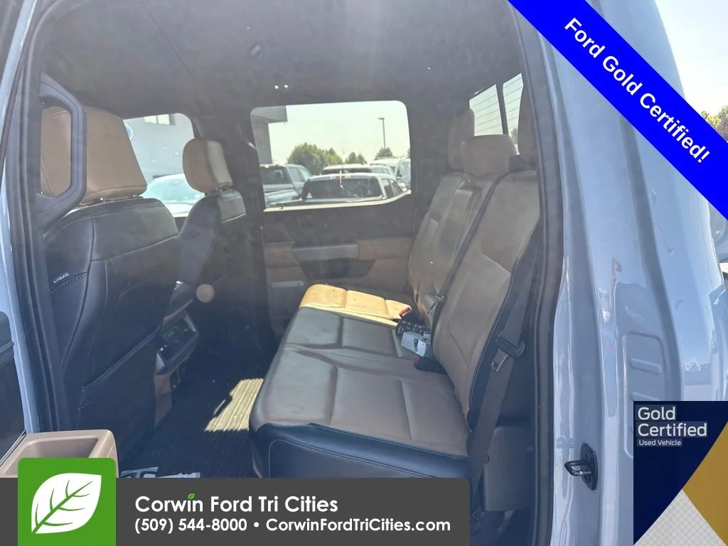 Used 2024 Gray Ford Lariat image 10