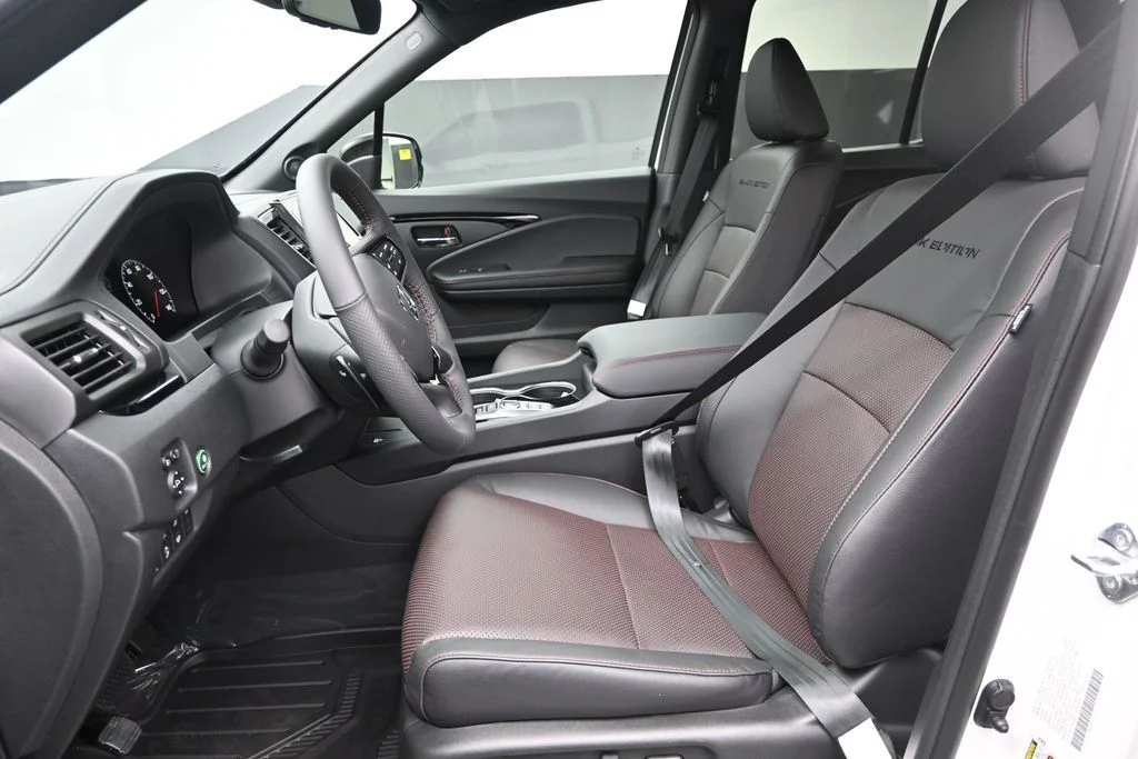 New 2026 Platinum White Pearl Honda Black Edition image 12