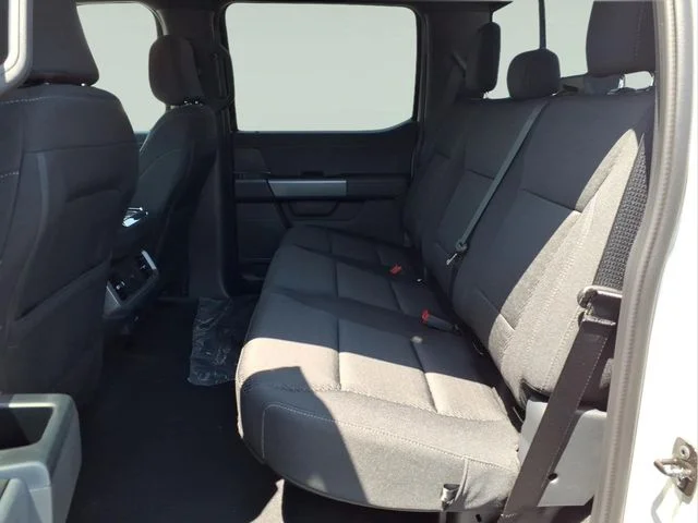 New 2026 Avalanche Ford XLT image 13