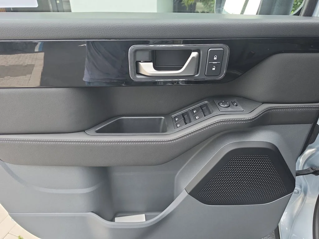 New 2026 Silver INEOS Fieldmaster Edition image 24
