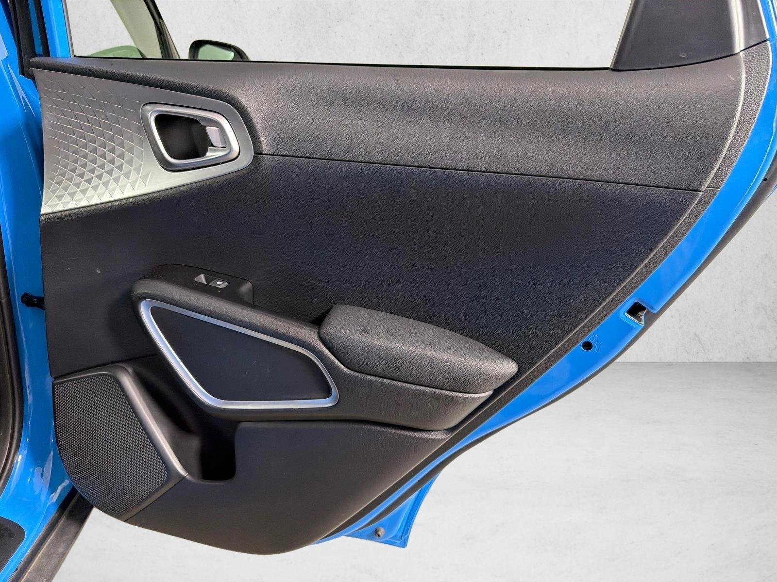 Used 2023 Surf Blue w/Black Roof Kia S image 17
