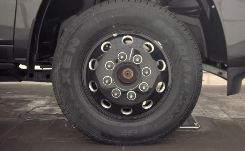 Used 2025 Gray Ram Laramie image 12