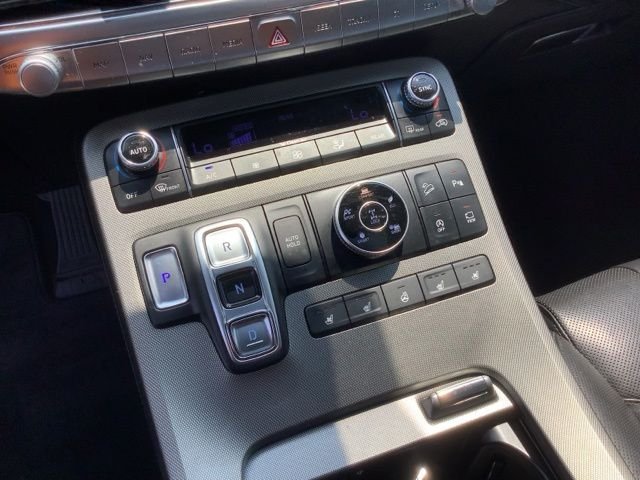 Used 2022 Abyss Black Hyundai Calligraphy image 34