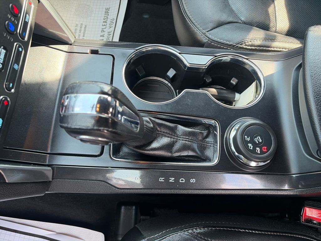 Used 2018 Black Ford Limited image 24