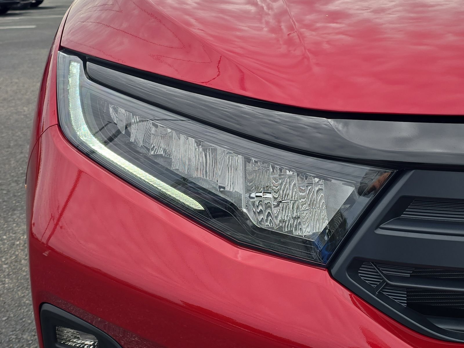 New 2026 Radiant Red Metallic II Honda Sport-L image 7
