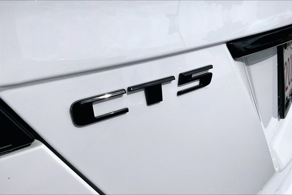Certified Used 2024 Summit White Cadillac V-Series Blackwing image 33