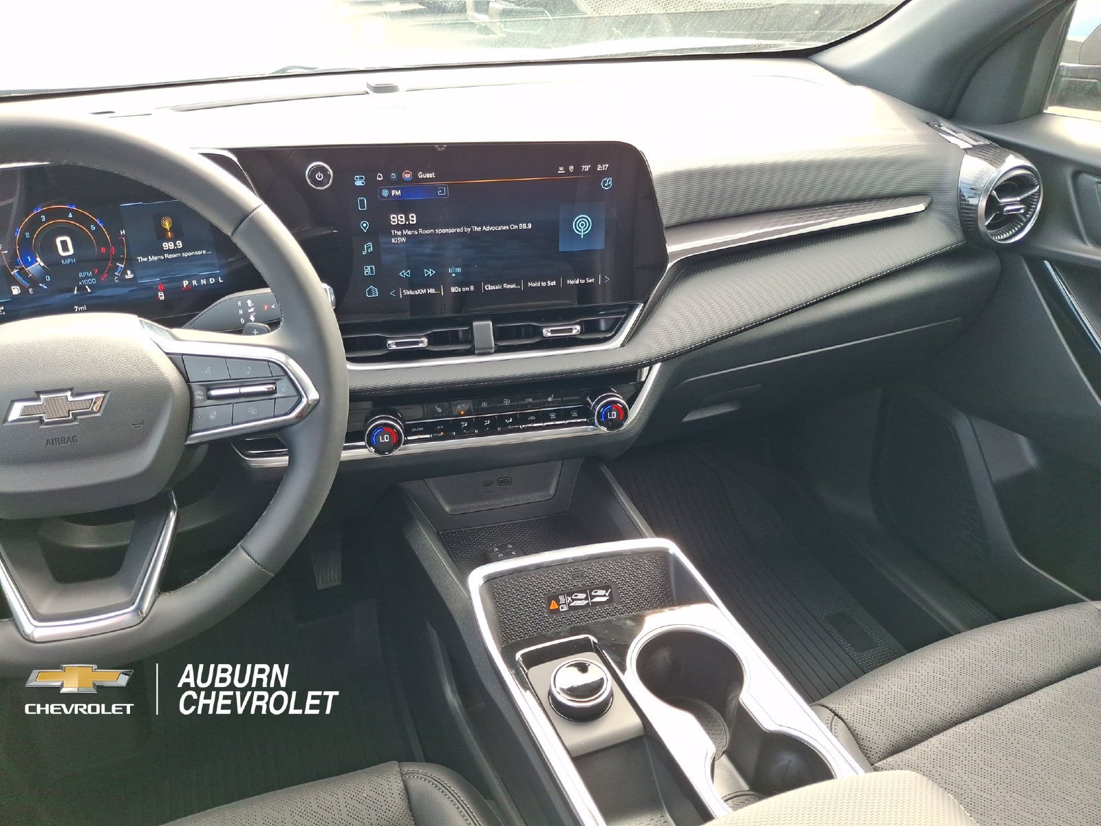 2027 Chevrolet Equinox LT - Photo 11