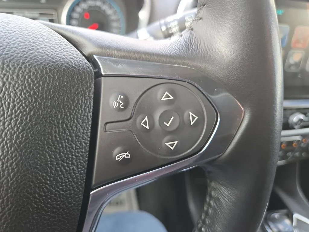 Used 2019 Satin Steel Metallic Chevrolet LT Cloth image 49