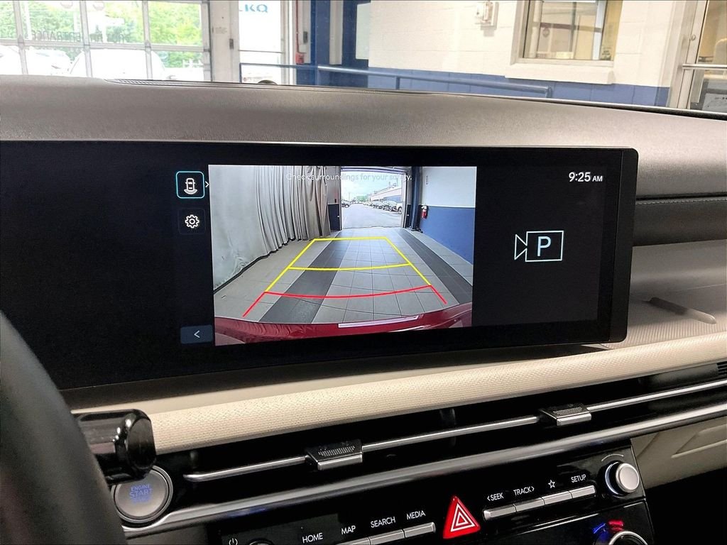 Certified Used 2025 Red Hyundai SEL Convenience image 19
