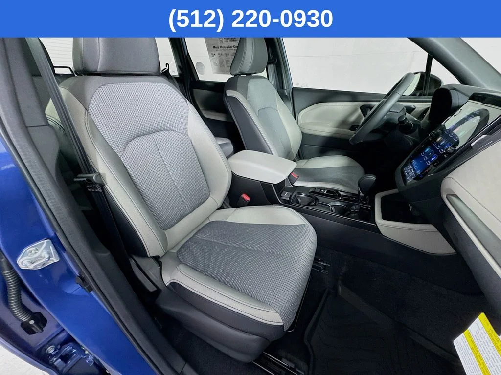 New 2026 DAYBREAK BLUE PEARL Subaru Premium image 37
