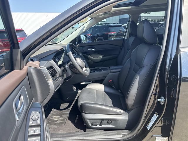 Used 2023 Black Nissan SV image 14
