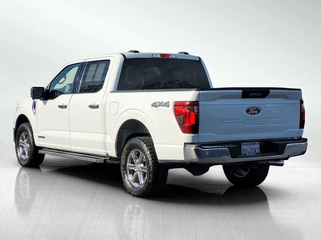 Used 2024 White Ford XLT image 8
