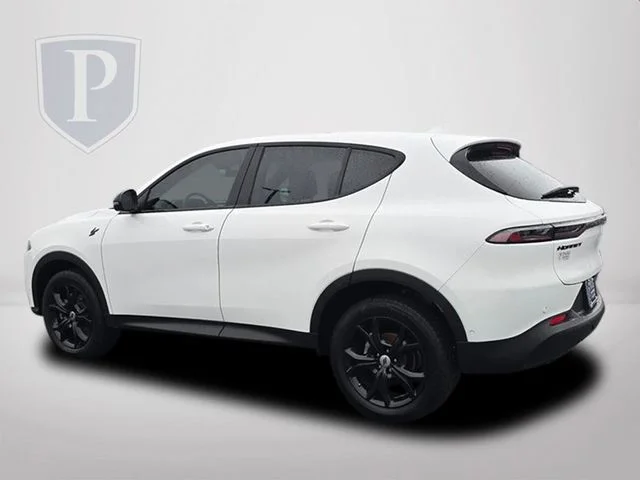 Used 2023  Dodge GT Plus image 9